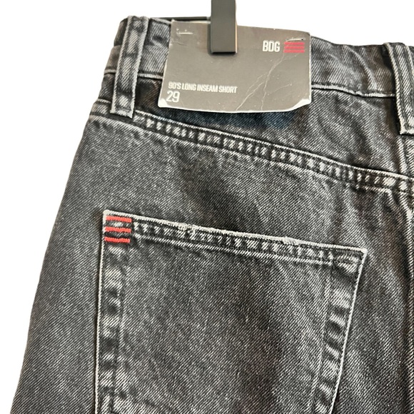 Urban Outfitters BDG ‘90s Denim Short - Picture 7 of 8